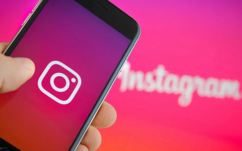 How to add a link to your instagram story